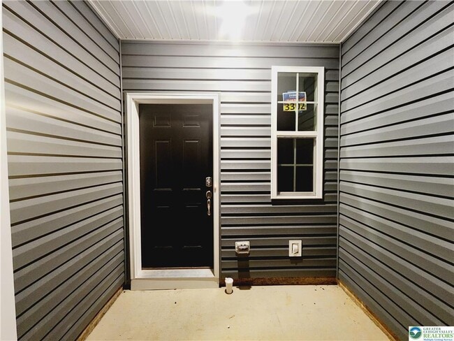 Building Photo - 1266 Susan Cir