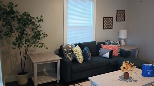 Foto del edificio - 214 McGarity St
