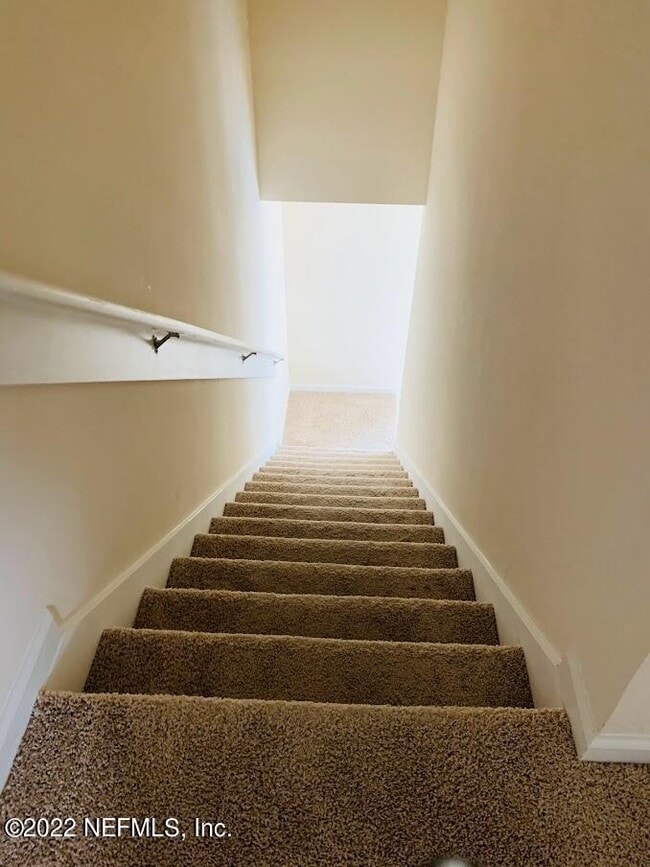 Building Photo - 7987 Echo Springs Rd