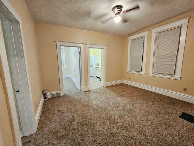 Foto del edificio - 1285 Clairhaven St