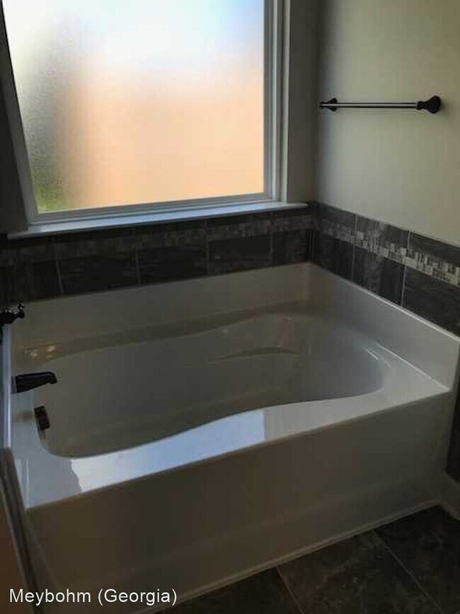 Foto del edificio - 3 br, 2 bath House - 1029 Burlington Drive