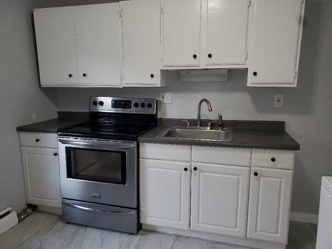 Building Photo - 21 Cottage St