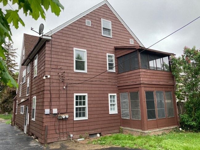 Foto del edificio - 3627 Lindholm Rd