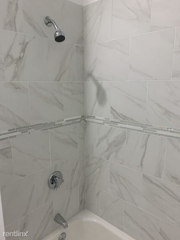 Foto del edificio - 4 br, 2 bath  - 17 Michigan Ave # 2