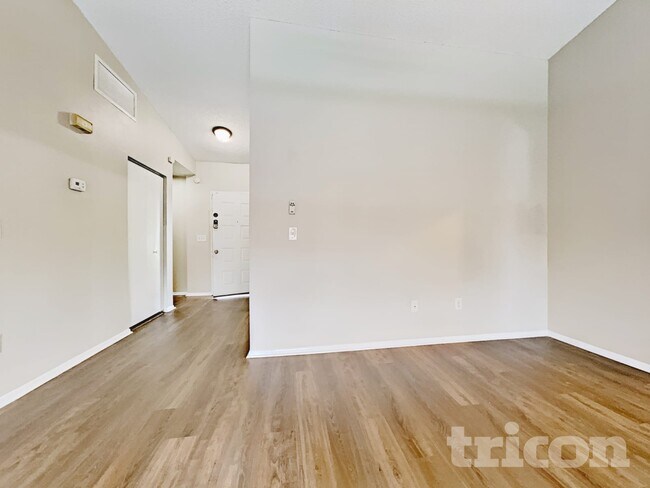 Foto del edificio - 14139 Arbor Hills Rd