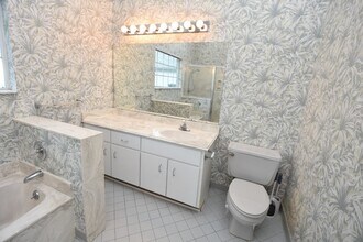 Building Photo - 44 Cormorant Ct