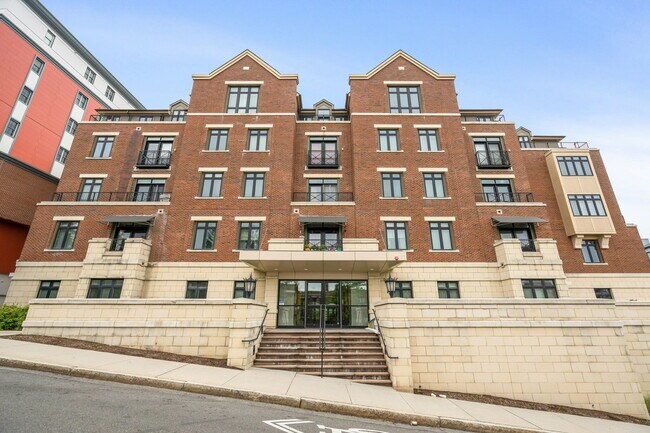 Building Photo - 1501 Commonwealth Ave