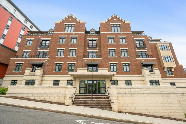 Building Photo - 1501 Commonwealth Ave
