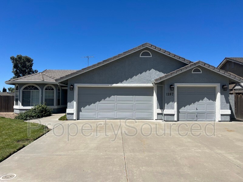 Primary Photo - 1287 Wawona St
