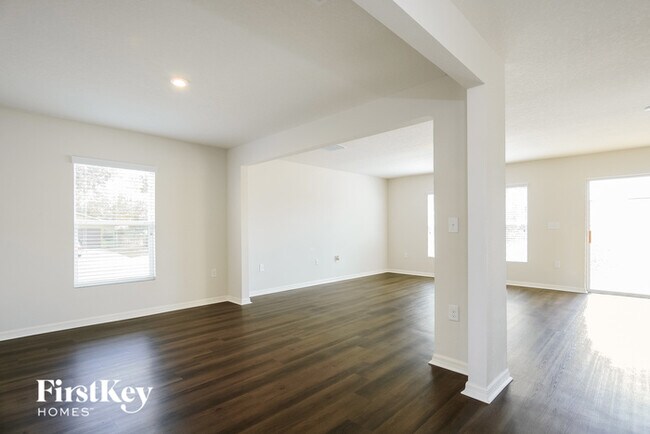 Foto del edificio - 11524 Exmore St