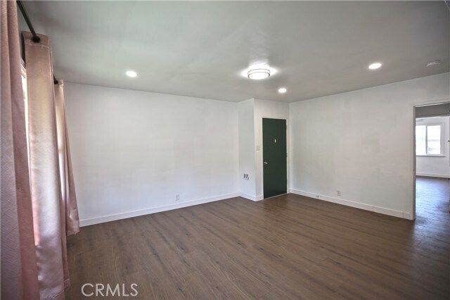 Foto del edificio - 405 W Wells St