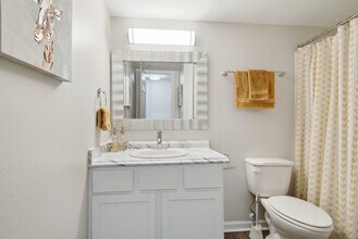 Building Photo - The Mayfair Apartment Homes