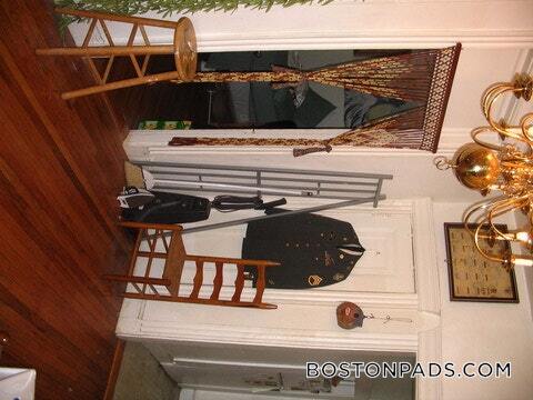 Building Photo - 149 Park Dr