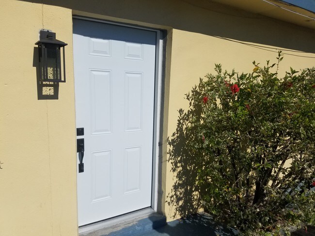 Foto del edificio - 1923 Oakley Ave