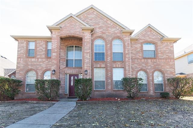Primary Photo - 5905 Vineyard Ln