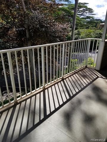 Building Photo - 95-270 Waikalani Dr