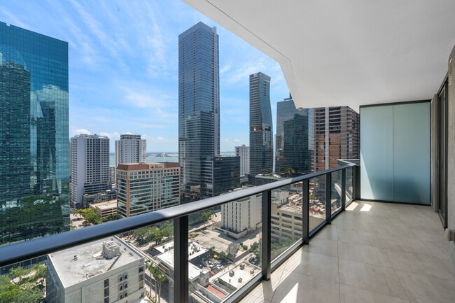 Building Photo - 1300 S Miami Ave