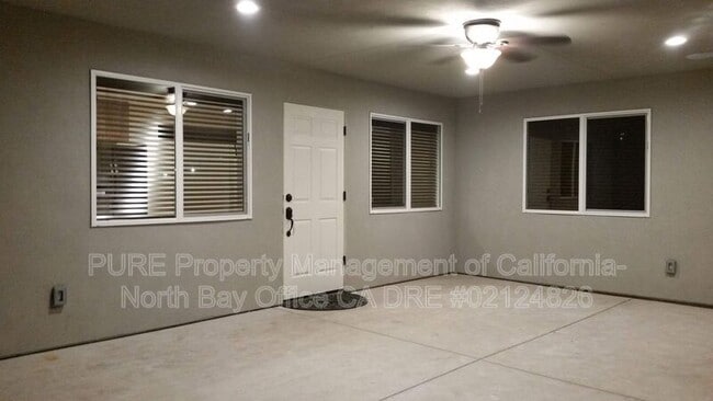 Building Photo - 131 Arlington Dr