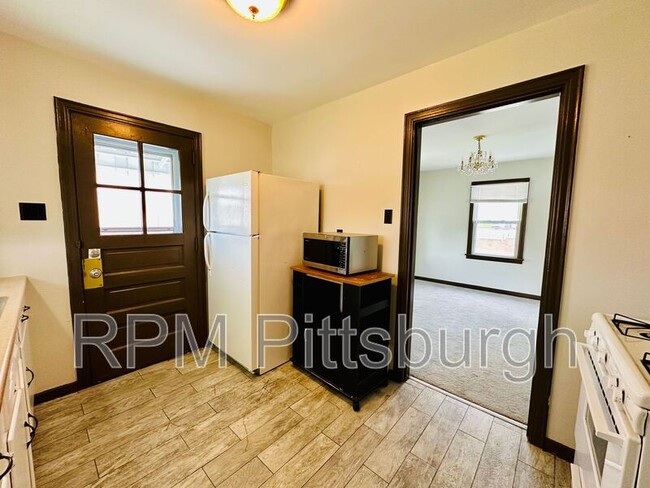 Foto del edificio - 933 Josephine St