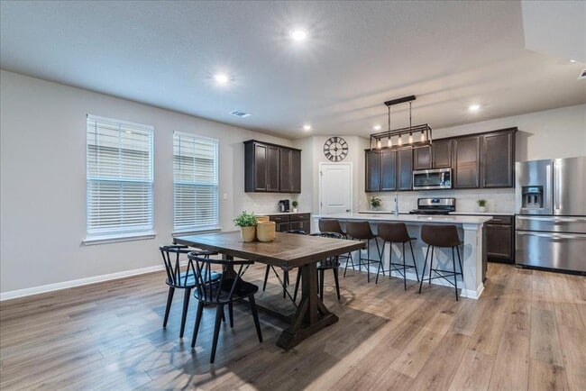 Foto del edificio - 170 Sawtooth Mountain Way