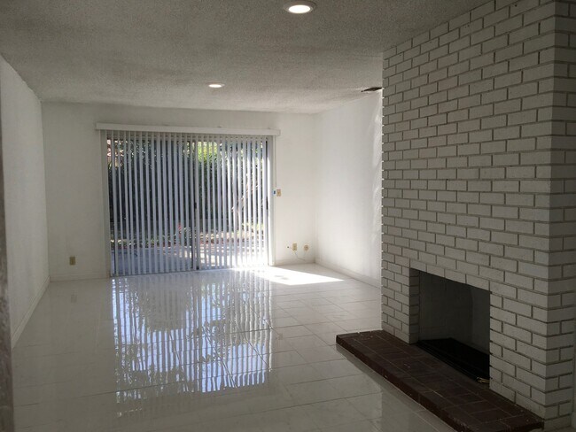 Foto del edificio - Beautiful single story home 3bedrooms, 2ba...