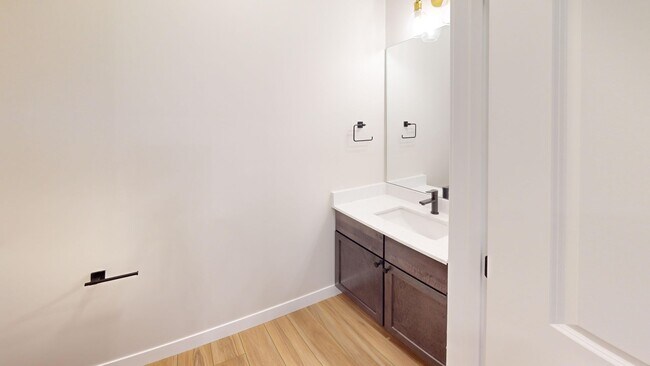 Interior Photo - Carden Springs