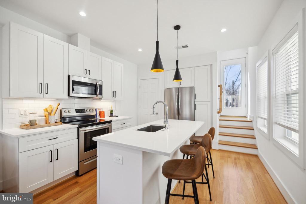Foto principal - 1181 Neal St NE