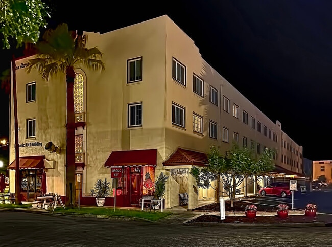 Building Photo - 238 Tampa Ave W