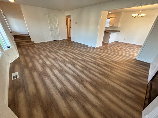 Foto del edificio - 3212 116th Ave NE