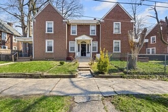 Building Photo - 2802 N Constitution Rd