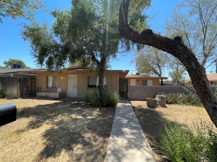 Primary Photo - 1625 W Peoria Ave