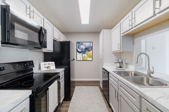 Building Photo - 10601 Autumn Meadow Ln