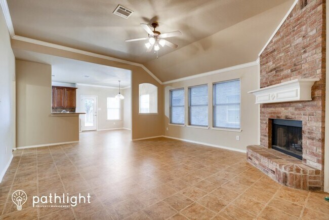 Building Photo - 1642 Hillside Dr
