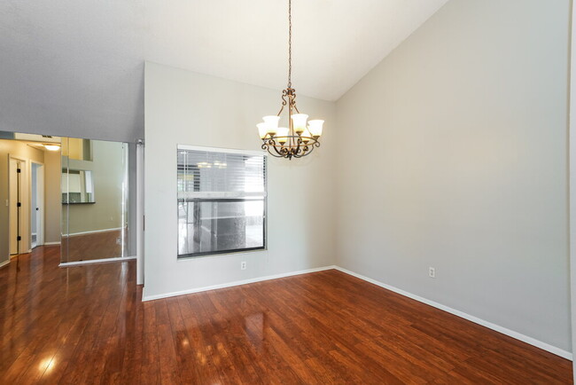 Foto del edificio - 11320 Silverleaf Ct