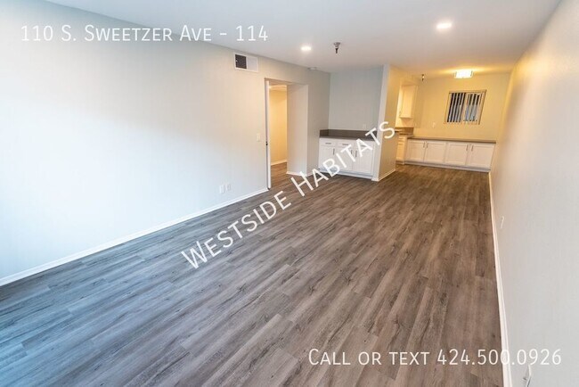 Building Photo - 110 Sweetzer Ave