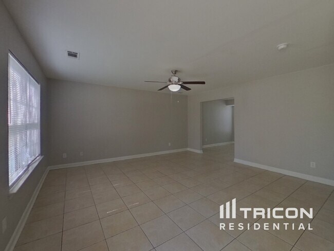Foto del edificio - 1711 Southwind Dr