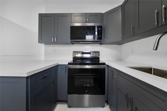 Foto del edificio - 15991 NE 18th Pl