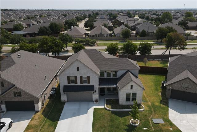 Building Photo - 913 Lake Cove Dr