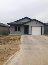 Building Photo - 4605 Ave D