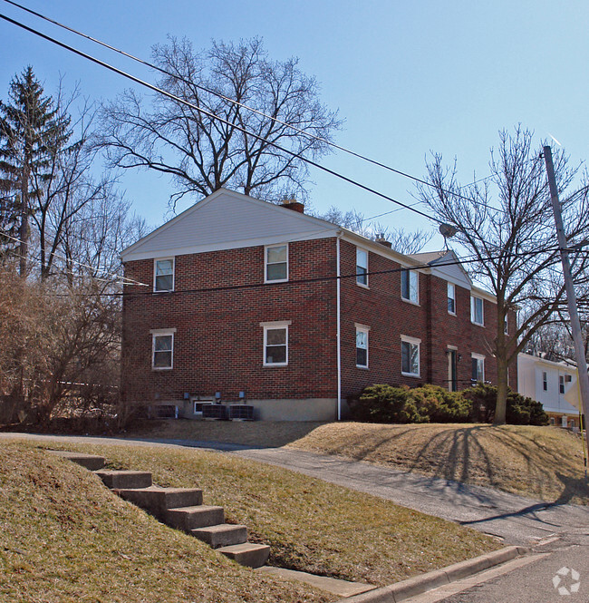 Foto del edificio - 318 Firwood Dr