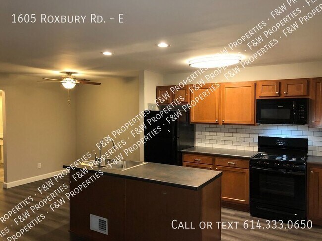 Foto del edificio - 1605 Roxbury Rd