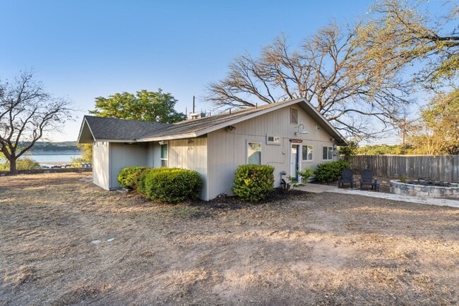 Building Photo - 17137 Rocky Ridge Rd