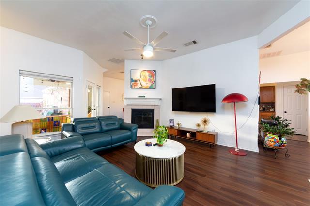 Foto del edificio - 5167 Berridge Ln