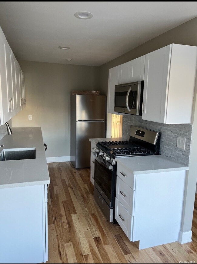 253 Windward Dr, Port Jefferson, NY 11777 Condo for Rent in Port