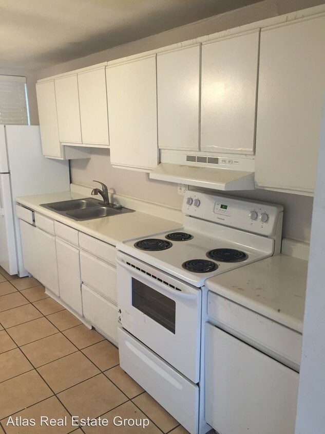 Foto principal - 7165 Grove Way