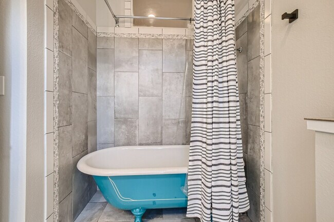 Foto del edificio - 2805 E 16th Ave