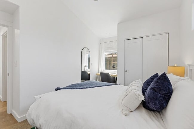 Building Photo - Welcome to your new home!