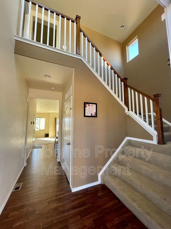 Foto del edificio - 11505 Wildwood Ridge Dr