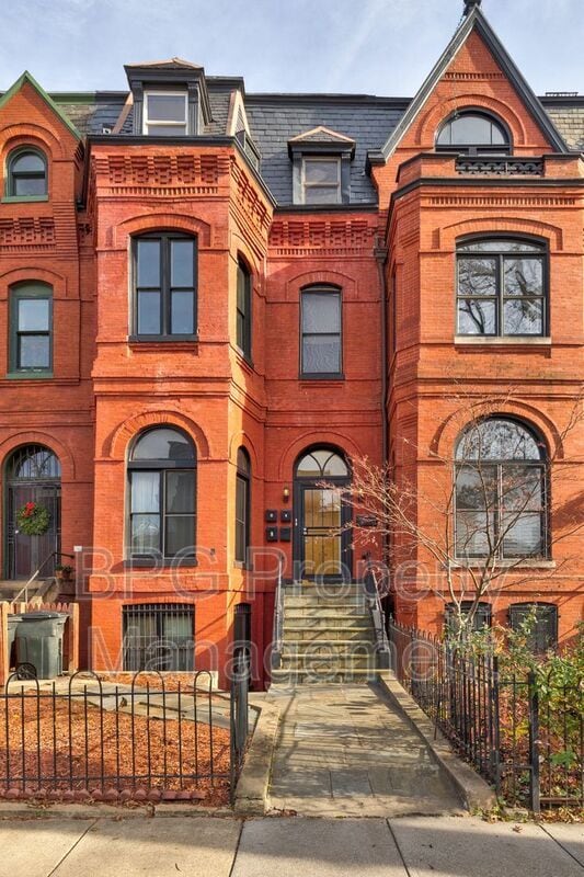 Building Photo - 1643 13th St NW