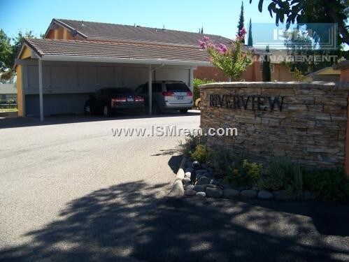 Building Photo - Riverview Condominiums